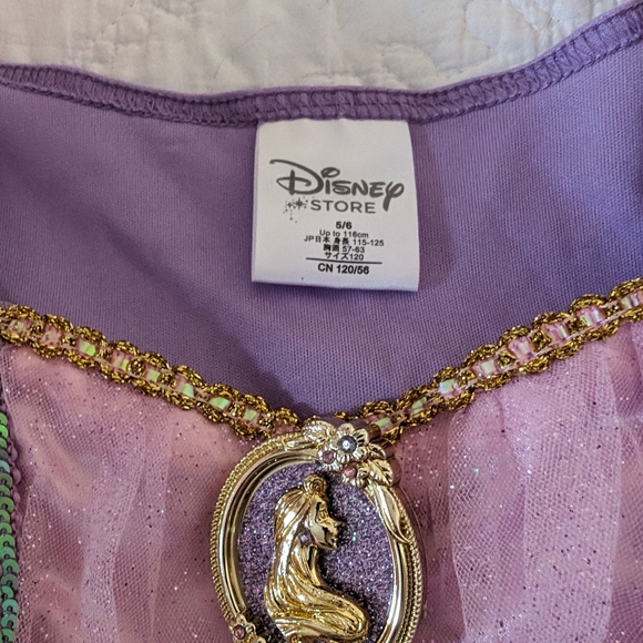 DELUXE Disney Rapunzel Dress size 5/6 - Picture 4 of 7